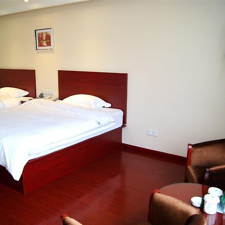 Greentree Inn Zhejiang Jiaxing Nanyang College Henglong Square Business Hotel Extérieur photo