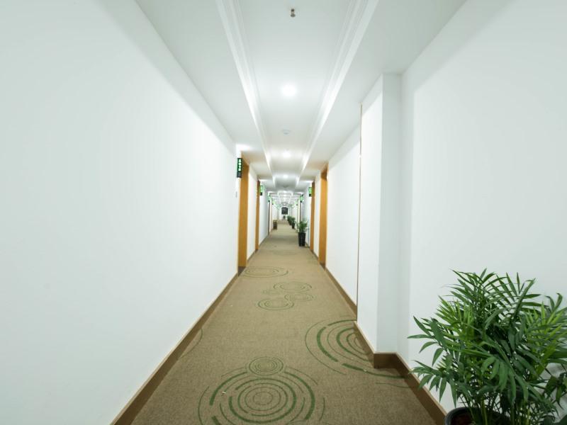 Greentree Inn Zhejiang Jiaxing Nanyang College Henglong Square Business Hotel Extérieur photo