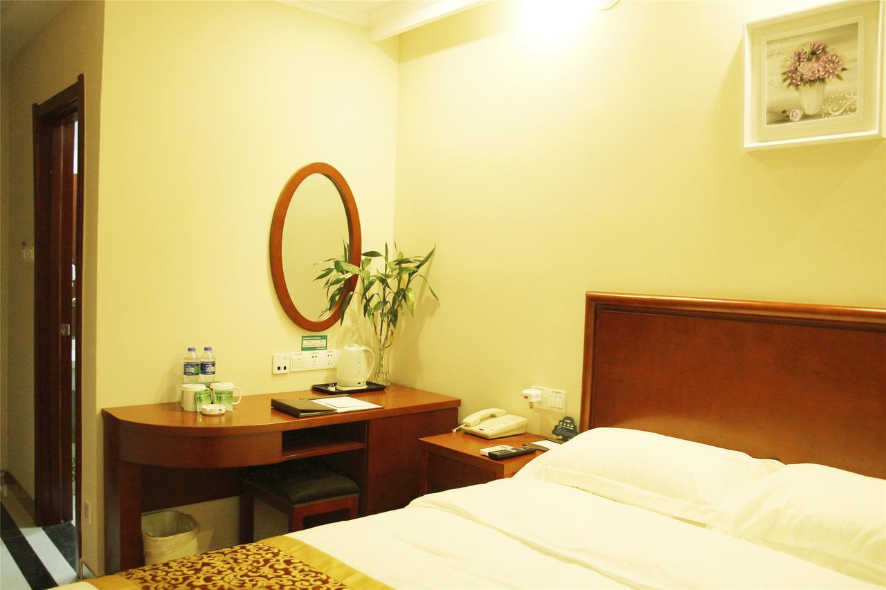 Greentree Inn Zhejiang Jiaxing Nanyang College Henglong Square Business Hotel Extérieur photo