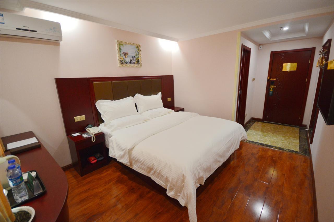 Greentree Inn Zhejiang Jiaxing Nanyang College Henglong Square Business Hotel Extérieur photo